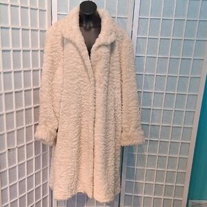 Chic Faux Fur Winter White  Teddy Jacket for Women 6540